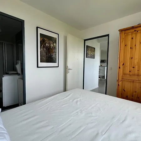 T2 In The Heart Of Caen